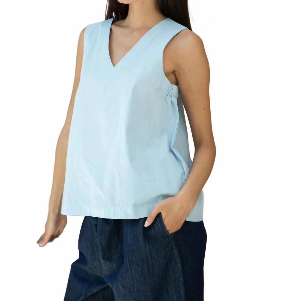 NEW BEAUMONT ORGANIC azure poplin top in powder blue